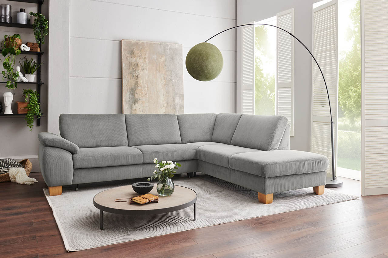 pp la24122 ecksofa rechts feincord grau milieubild ohne kopfstuetzen pp la24122 ecksofa rechts feincord grau milieubild ohne kopfstuetzen