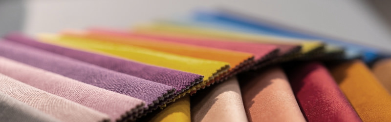 Farben Stoffe