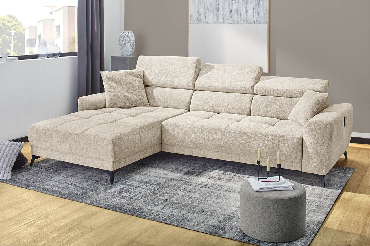 ecksofa drifter jockenhfer links 417 07 beige milieubild 1 mit kopfteilverstellung ecksofa drifter jockenhfer links 417 07 beige milieubild 1 mit kopfteilverstellung