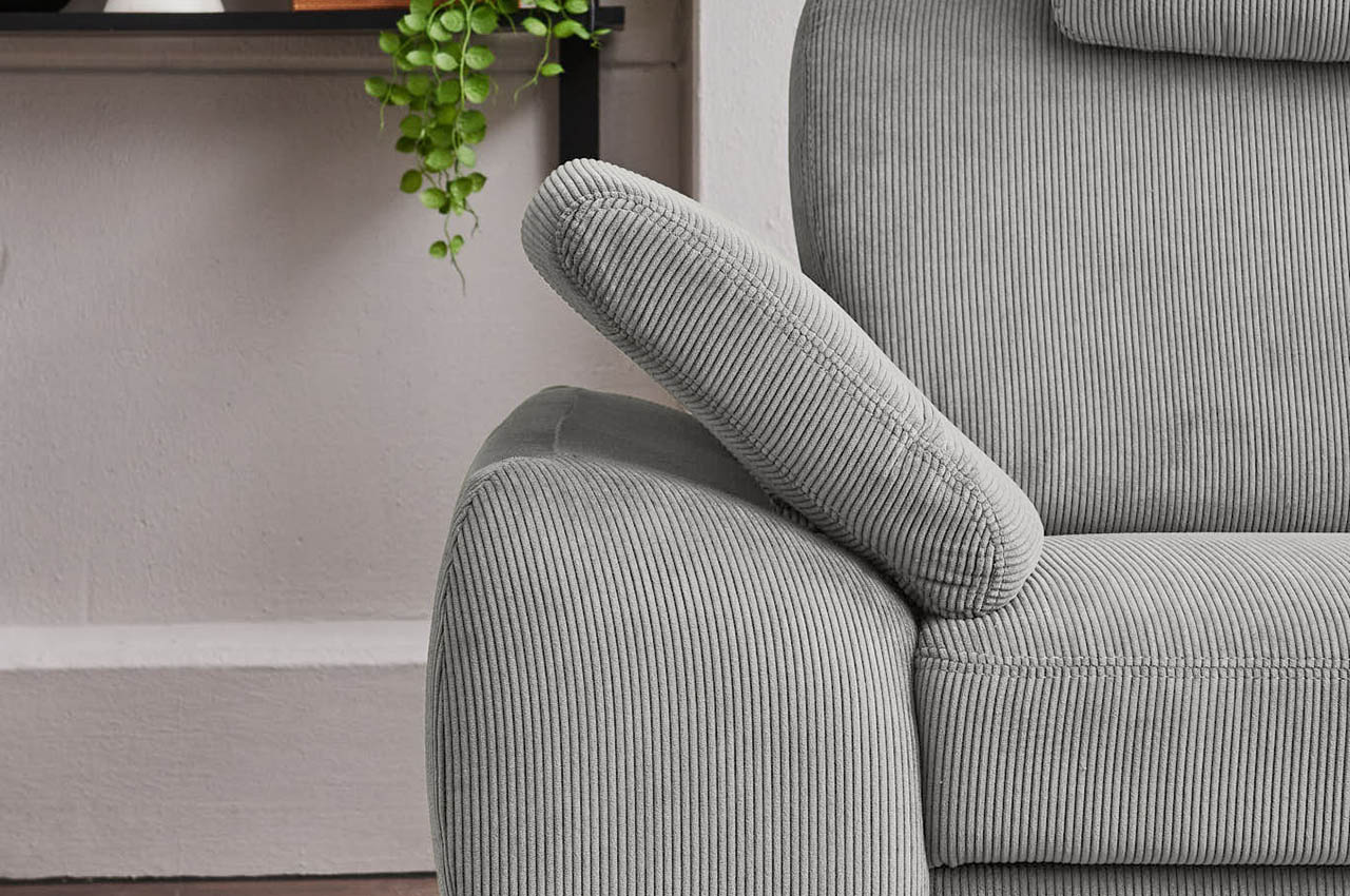 pp la24122 ecksofa rechts feincord grau milieubild detailbild armteilverstellung pp la24122 ecksofa rechts feincord grau milieubild detailbild armteilverstellung
