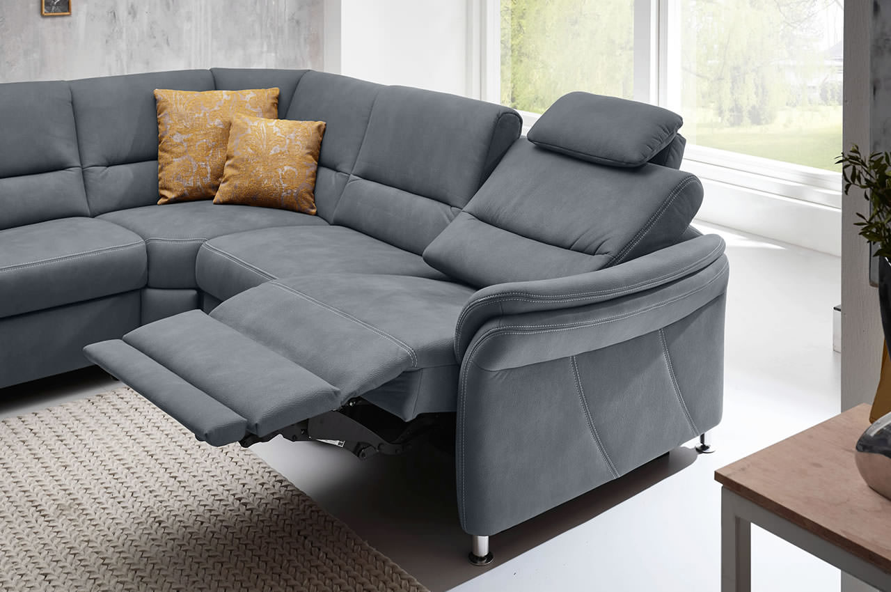 ze em16033 wohnlandschaft variante rechts stoff mammut steel milieu detailbild relaxsitz ze em16033 wohnlandschaft variante rechts stoff mammut steel milieu detailbild relaxsitz
