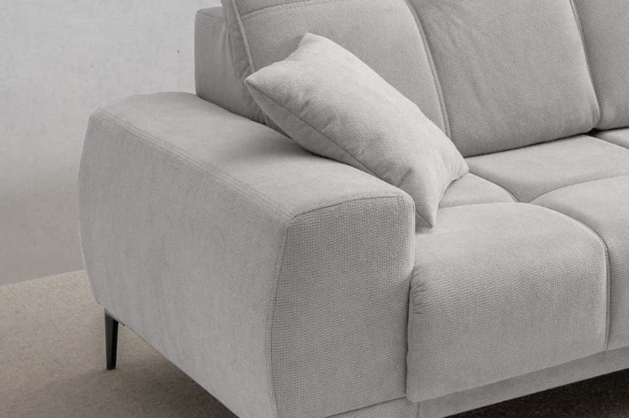 nesto benformato ecksofa rechts stoff coroni 9302 silber detailbild armlehne nesto benformato ecksofa rechts stoff coroni 9302 silber detailbild armlehne