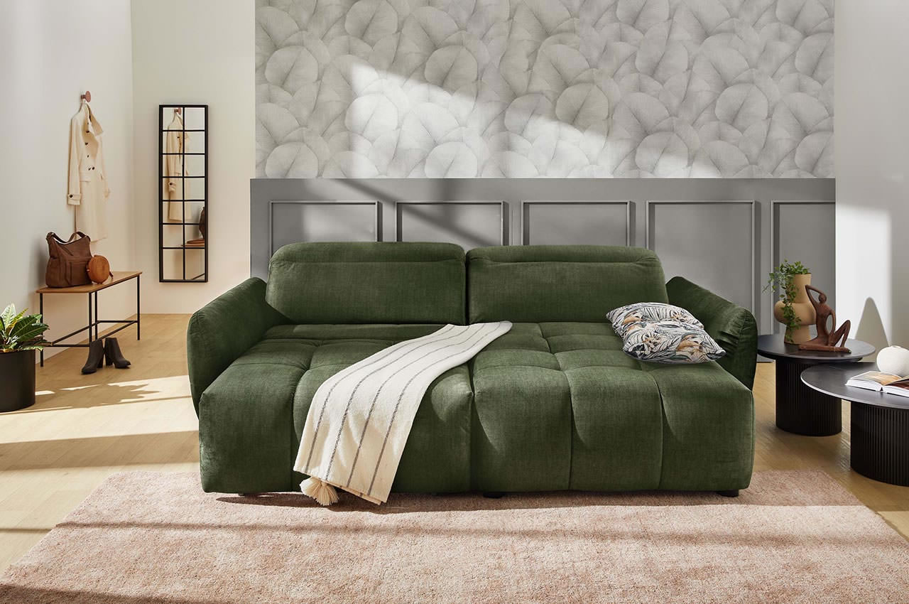 zoom ecksofa rechts stoff 423 03 dunkelgruen milieubild funktion