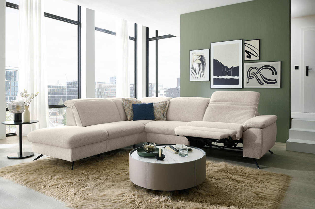ze em24057 ecksofa links stoff cody natur milieubild mit 1x relaxsitz