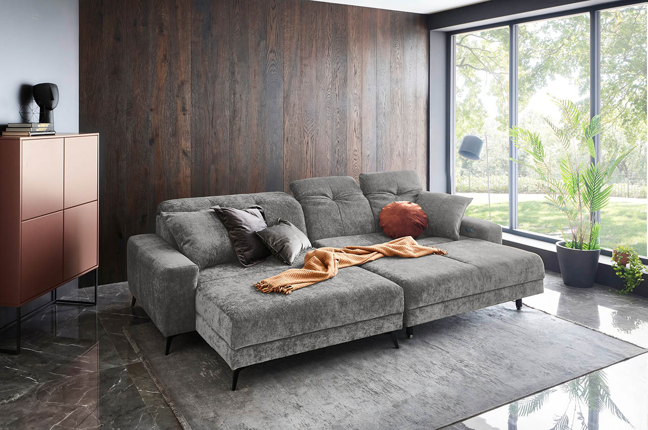 bilo ecksofa links cremona 93 grau milieubild schraegansicht mit sitztiefenverstellung bilo ecksofa links cremona 93 grau milieubild schraegansicht mit sitztiefenverstellung