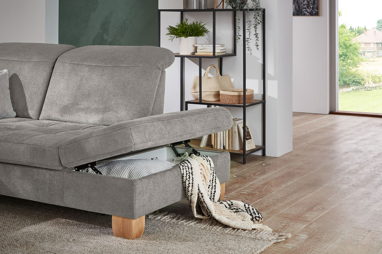 la23145 la16029 ecksofa inessa rechts stoff cyber farbe grau milieubild bettkasten detailbild