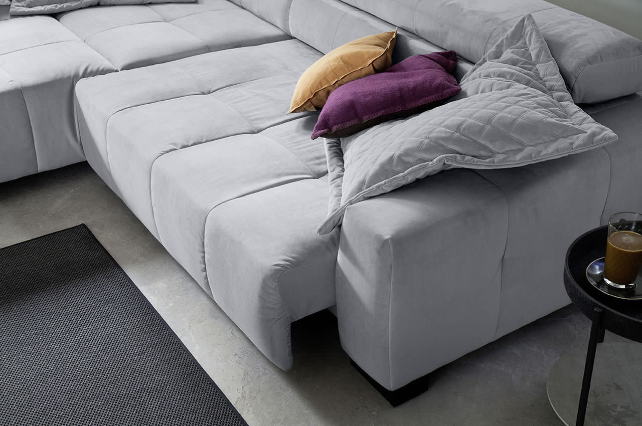 Ecksofa Denver links Velvet Hellgrau Detailbild Sitzvorzug