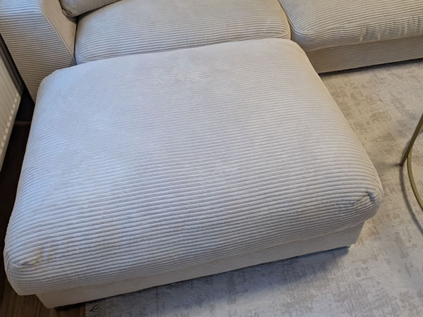Kundenbild Hocker Sydney (Soft) IWA23 H LIN03 Kundenbild Hocker Sydney (Soft) IWA23 H LIN03