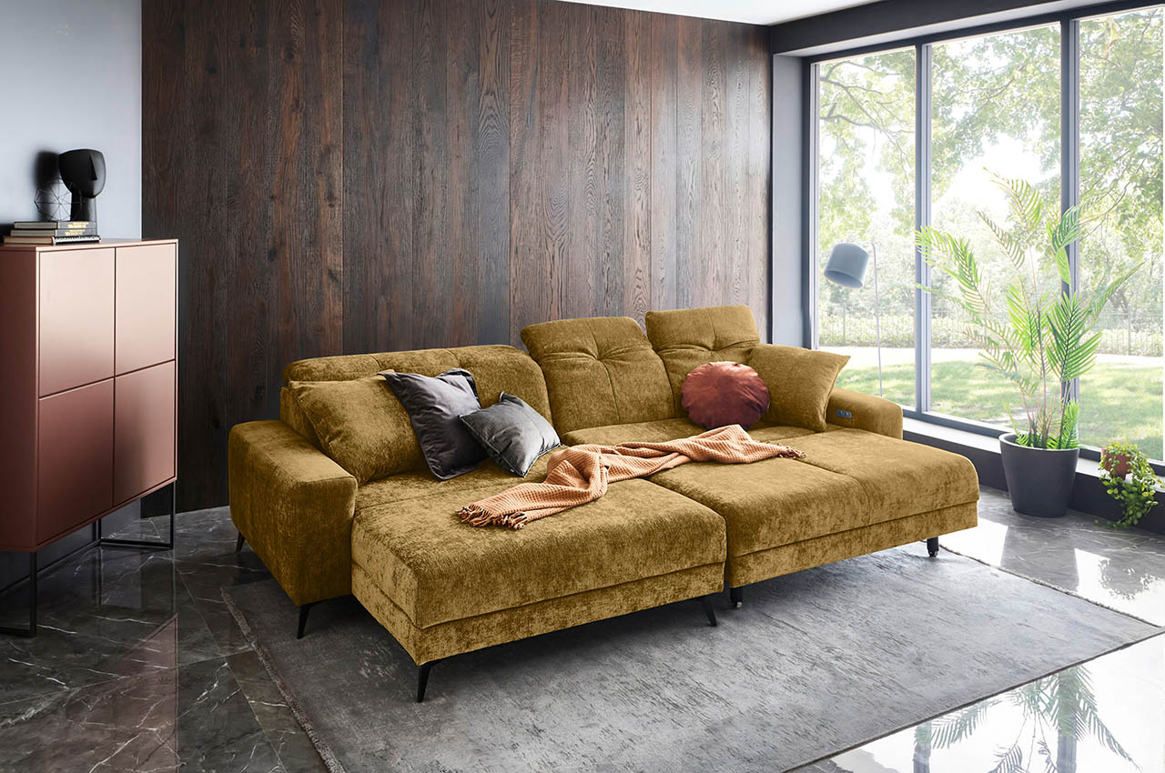 bilo ecksofa links cremona 48 ocker milieubild schraegansicht mit sitztiefenverstellung bilo ecksofa links cremona 48 ocker milieubild schraegansicht mit sitztiefenverstellung