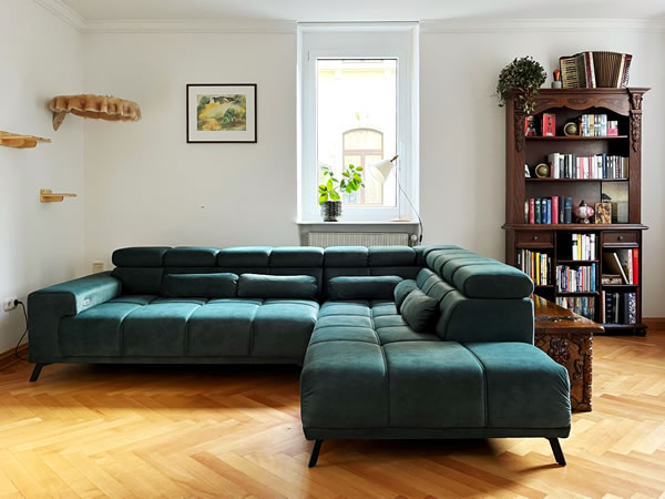 Kundenbild Sofa Inside IWA18 MR CEN19 SM Kundenbild Sofa Inside IWA18 MR CEN19 SM