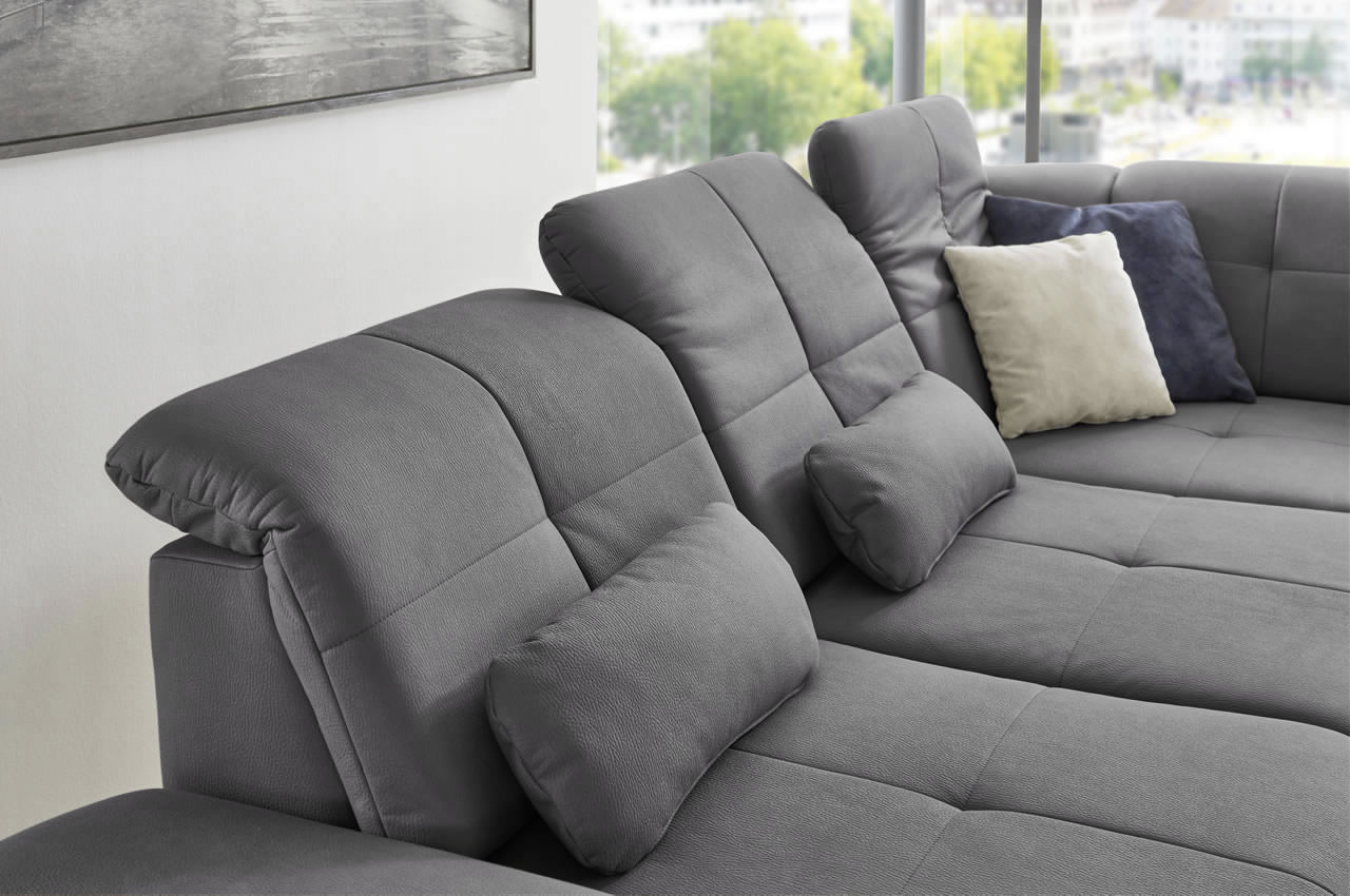 in16012 ecksofa variante rechts stoff mammut grau milieubild kopfteilverstellung detailbild 1 in16012 ecksofa variante rechts stoff mammut grau milieubild kopfteilverstellung detailbild 1