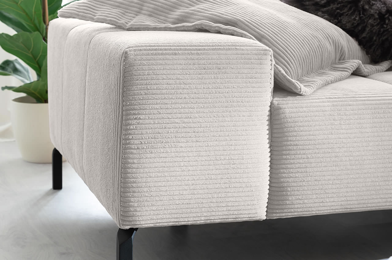 candy ecksofa rechts wilson xl cord hellgrau armlehne detailbild candy ecksofa rechts wilson xl cord hellgrau armlehne detailbild