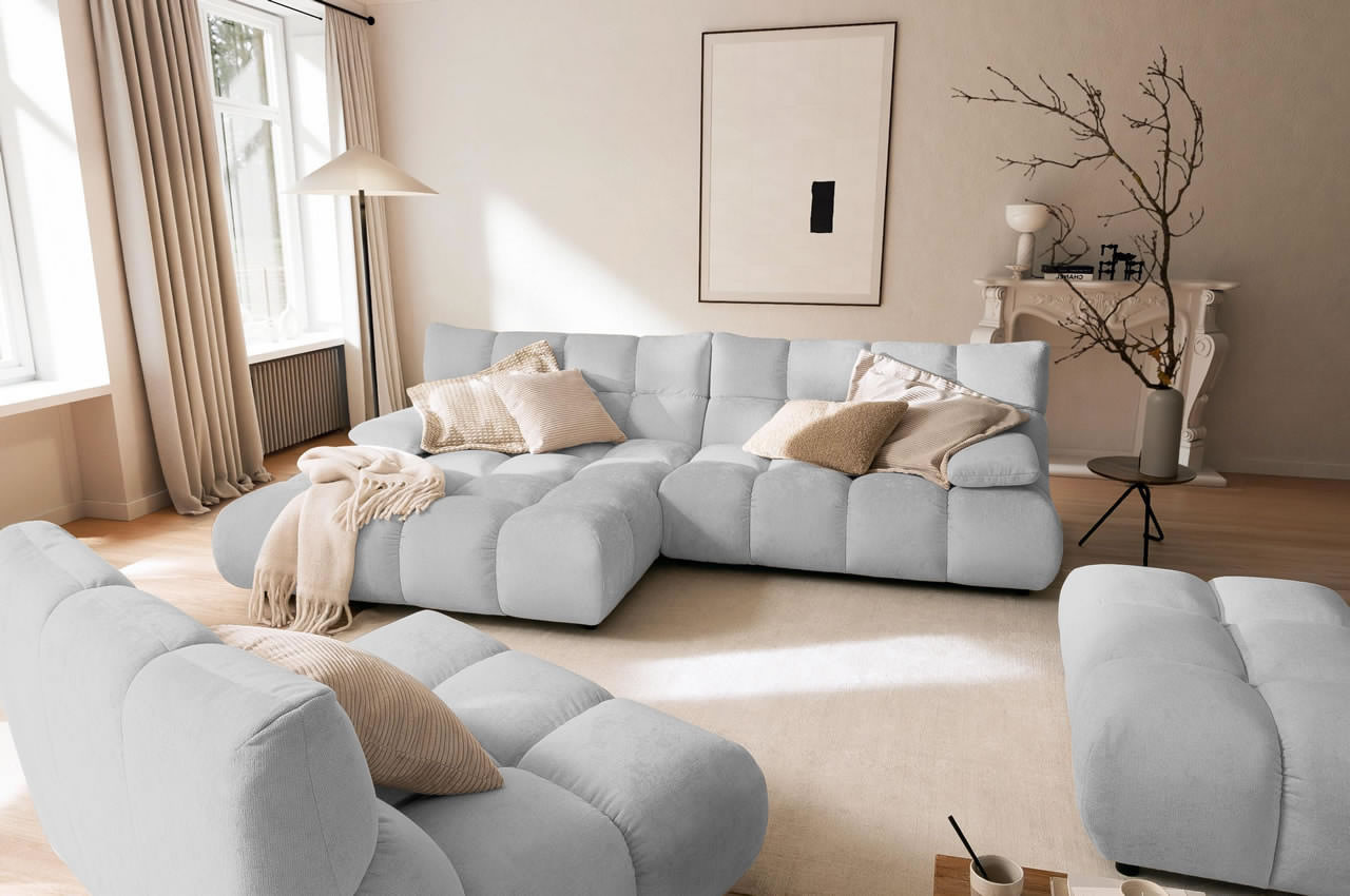graceland ecksofa mit recamiere links roma platin milieubild mit sessel im anschnitt graceland ecksofa mit recamiere links roma platin milieubild mit sessel im anschnitt