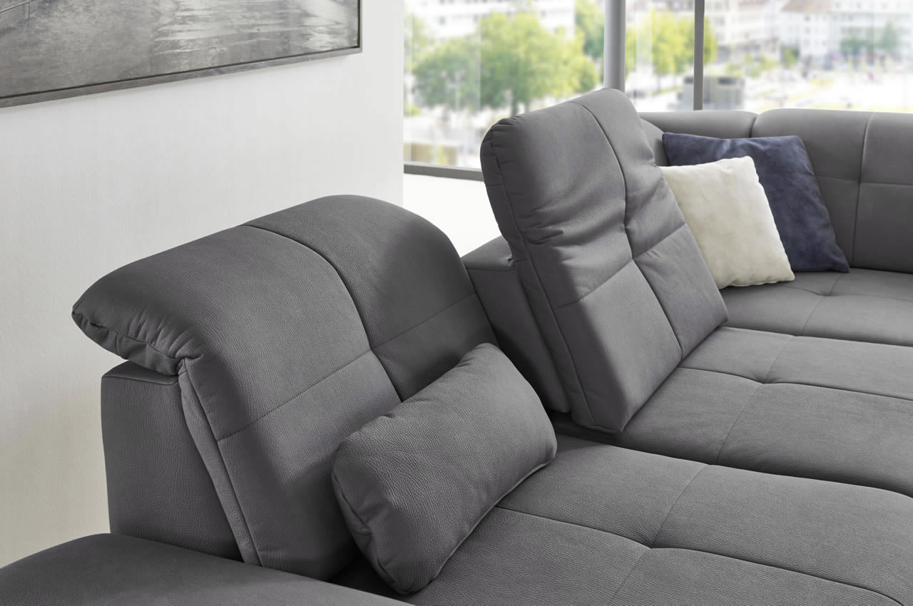 in16012 ecksofa variante rechts stoff mammut grau milieubild sitztiefenverstellung detailbild 2 in16012 ecksofa variante rechts stoff mammut grau milieubild sitztiefenverstellung detailbild 2