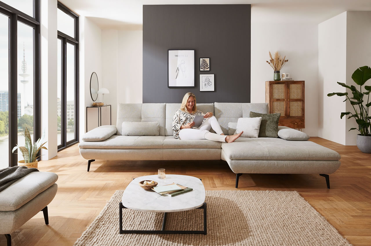 mp in23002 ecksofa variante rechts cyber ecru milieubild 1